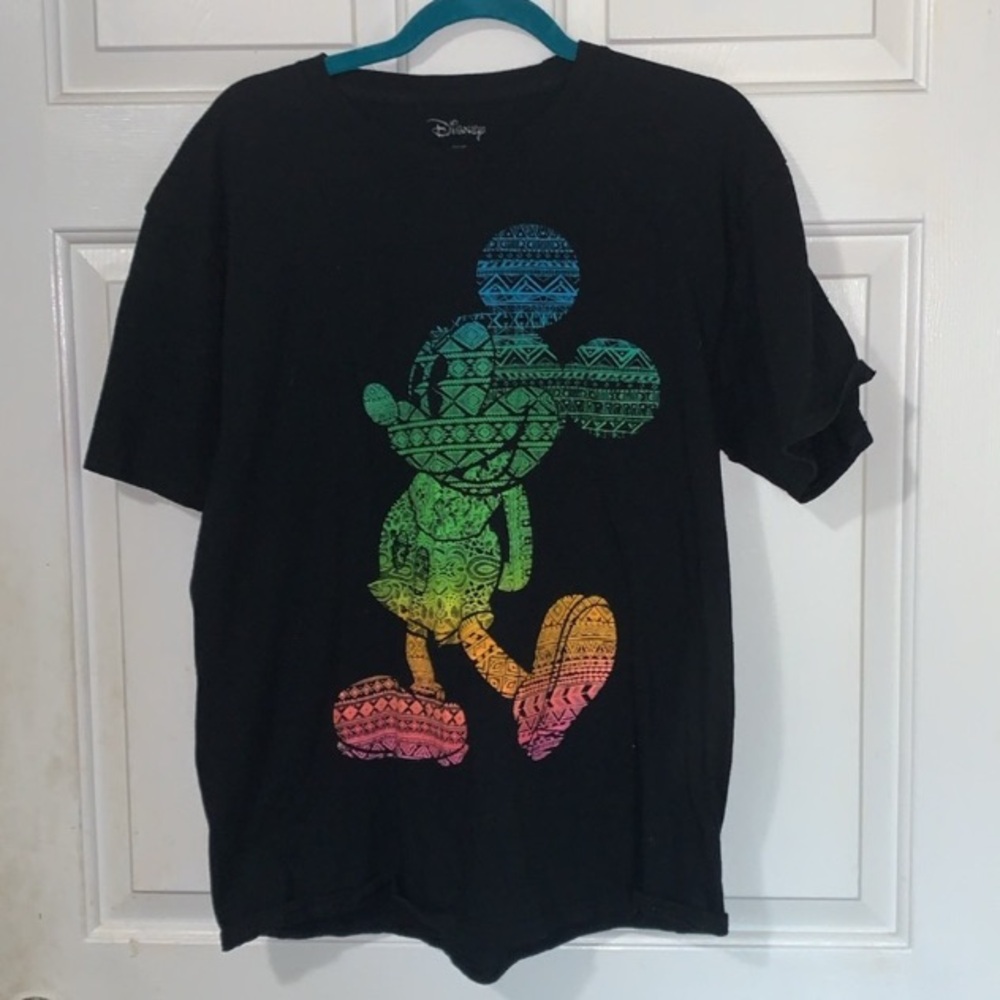 🎆 Disney 100% Cotton Black Tee Colorful Mickey Mouse Short Sleeve Tagless L